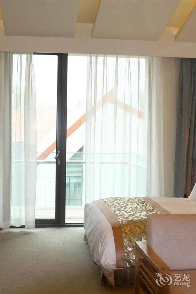 Tangyun Conference Center Hotel Пекин Екстериор снимка